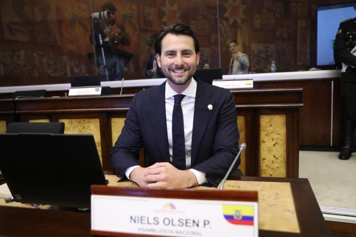 Niels Olsen fue electo presidente de la Asamblea Nacional con 80 votos. Su elección marca un nuevo rumbo político.