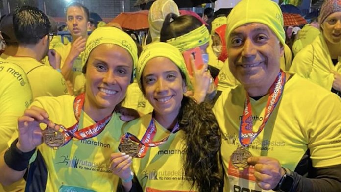 La Ruta de las Iglesias convierte al Centro Histórico de Quito en un escenario nocturno donde corredores celebran la ciudad.