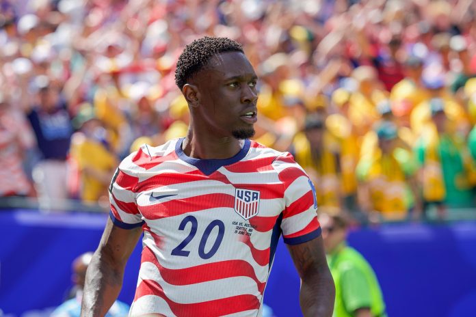 Folarin Balogun de los Estados Unidos durante el partido de la Copa del Mundo de la FIFA 2026 contra Australia el 19 de junio.